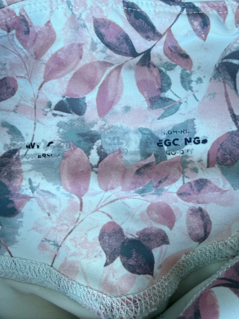 Old Navy Girls’ High Rise Active Leggings with a Floral Print- Size XL